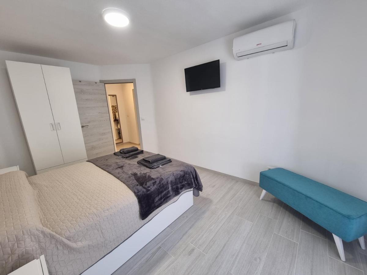 Apartamentos En Denia Frente Al Puerto! Экстерьер фото