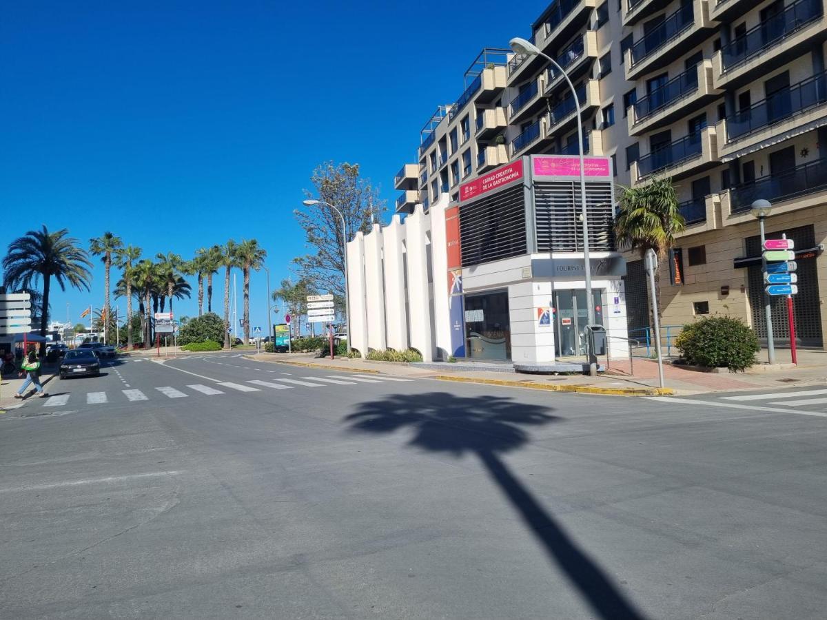 Apartamentos En Denia Frente Al Puerto! Экстерьер фото